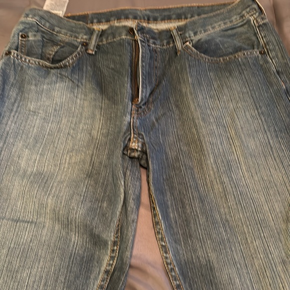 Levi’s 559 jeans are in perfect condittion! - Picture 3 of 3
